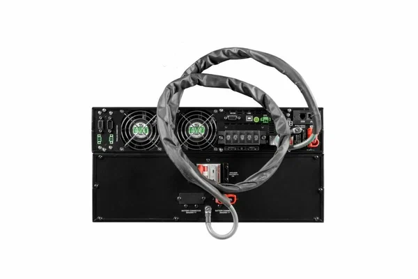 ИБП с двойным преобразованием Systeme Electric Smart-Save Online SRTSE5KRTXLI-NC черный